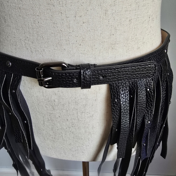 BCBGMaxazria, Black Fringe Vegan Leather Studded Statement Belt, Size Medium - Picture 9 of 12